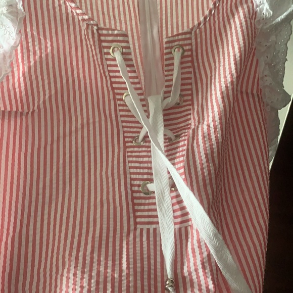 red and white stripe summer dresses - Picture 3 of 4